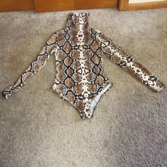 PrettyLittleThing Other - NWT tan snake print roll neck long sleeve bodysuit